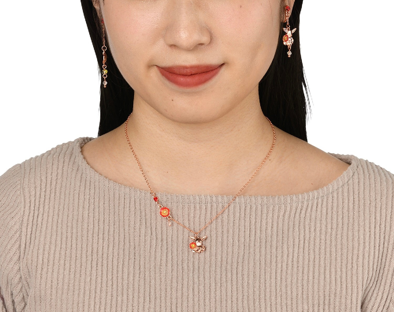 Pokémon Center Eevee "Fleur de Coquelicot" clip-on earring