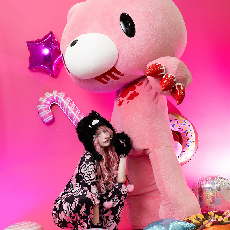ACDC RAG, Gloomy Bear & Sophie Powers "Cake" t-shirt