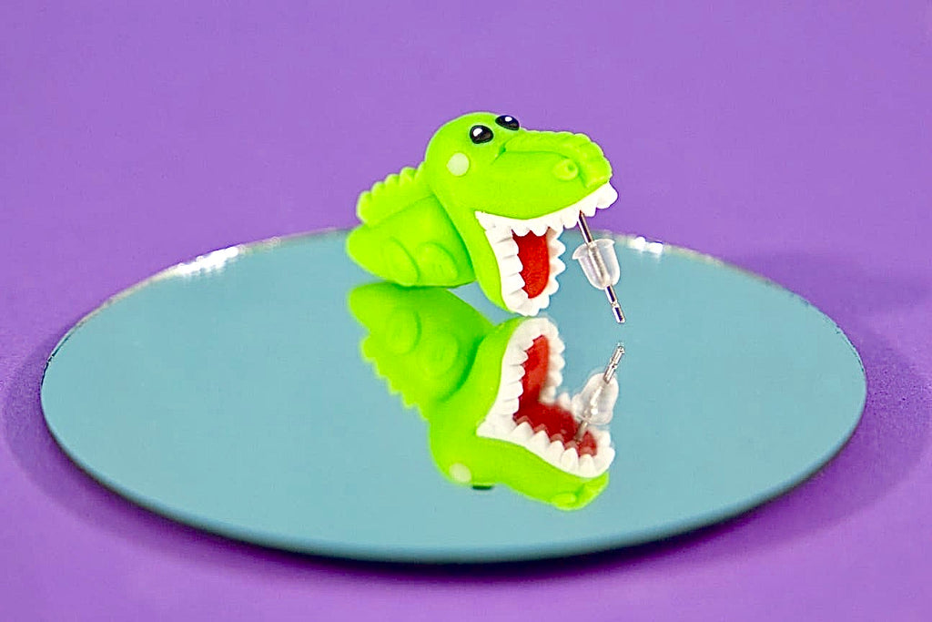 WEGO monster chomp alligator earrings